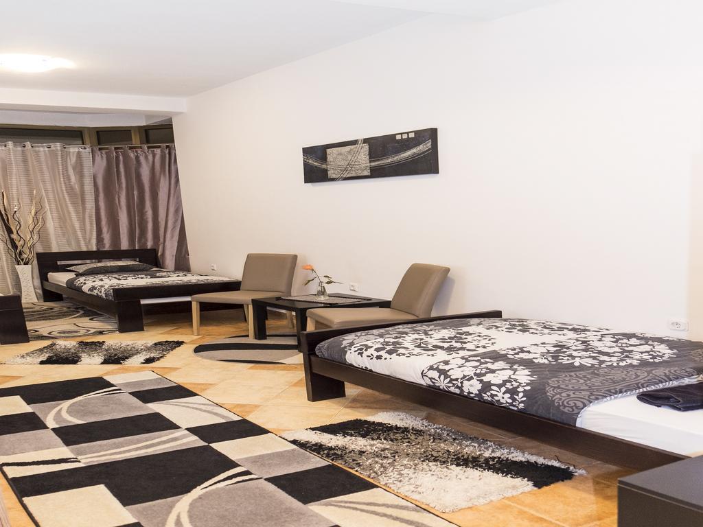 Apart Hotel Kalonis スコピエ 部屋 写真