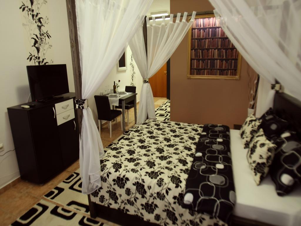 Apart Hotel Kalonis スコピエ 部屋 写真