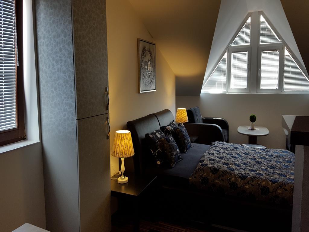 Apart Hotel Kalonis スコピエ エクステリア 写真