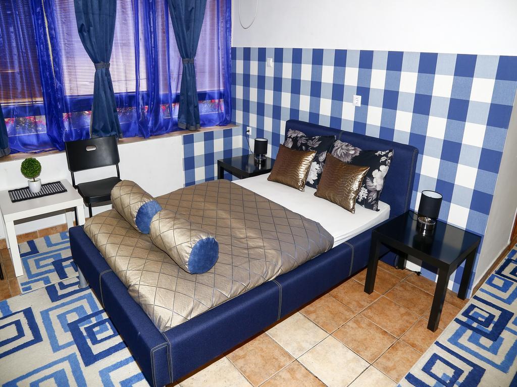 Apart Hotel Kalonis スコピエ 部屋 写真
